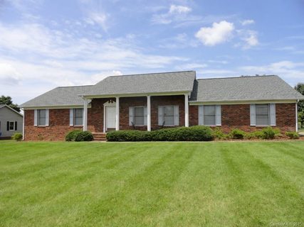 130 Meadow Oaks Drive 24 sold home in Meadow Oaks, Statesville, NC
