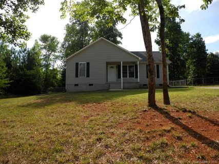 888 Hillard Lane