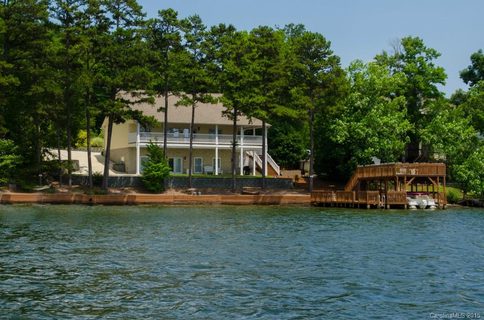 242 Strand Drive 20 and 21 sold home in Lakemont, New London, NC