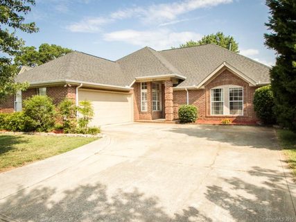 14217 Ruddy Court sold home in Wing Pointe, Charlotte, NC