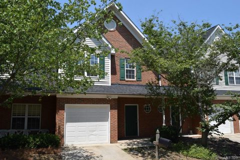 2228 Lennoxshire Square Court