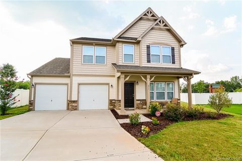 671 Dewey Court sold home in Adler Grove, Fort Mill, SC