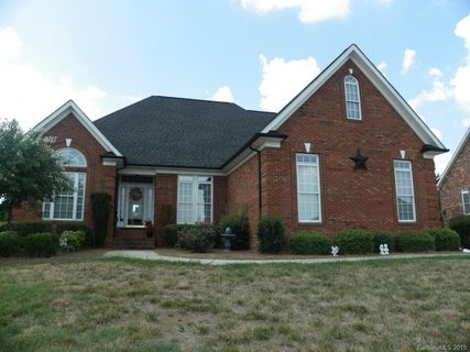 7984 Grimsby Circle sold home in Fenton Dell, Harrisburg, NC