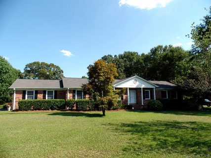1221 Yorkdale Drive sold home in Yorkdale, Rock Hill, SC