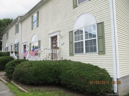 1053 1059 19th Street sold multi-family property in Heather Gardens, Hickory, NC