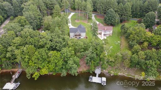 889 Crystal Bay Drive sold home in Crystal Bay, Denton, NC