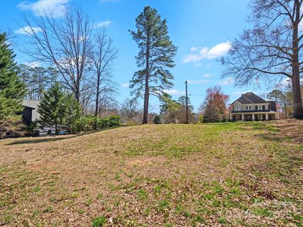 1539 Lilac Road