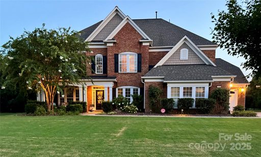 2205 Meleto Drive sold home in The Chimneys of Marvin, Waxhaw, NC