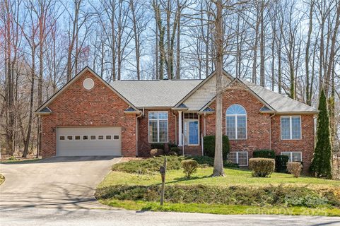 110 Cimarron Boulevard sold home in Cimarron Forest, Hendersonville, NC