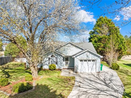6325 Martin Lake Road sold home in Martin Lakes, Charlotte, NC