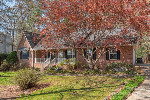 219 Waterford Drive sold home in Mills Pointe, Mills River, NC