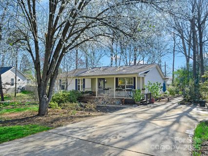 1906 Overhill Drive sold home in Dogwood Acres, Monroe, NC