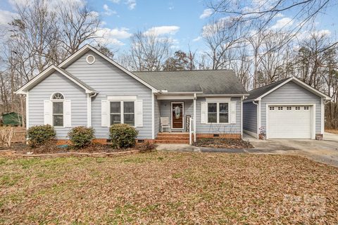 207 Cypress Drive sold home in Hickory Creek, Gastonia, NC