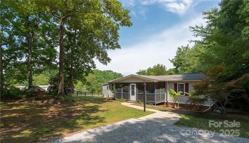 6271 Sherwood Lane sold home in Knottingham Forest, Denver, NC