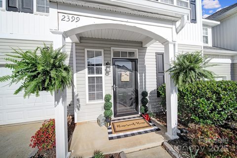 2399 Woodridge Drive sold townhome in Glenridge, Fort Mill, SC