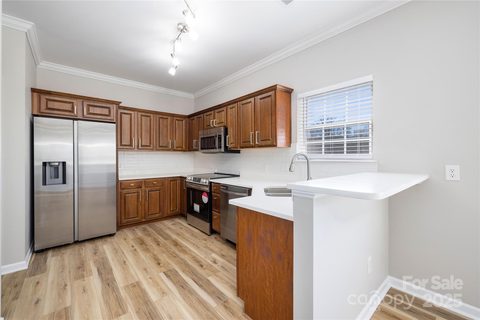 136 Ridge Bluff Road sold townhome in High Ridge, Mooresville, NC