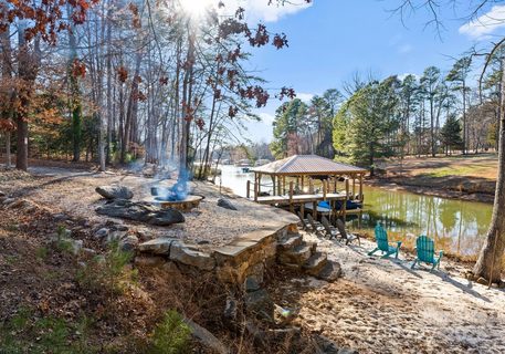 Previously sold for $800,000