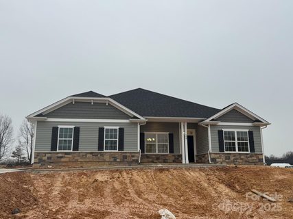 2913 B Noritake Trail