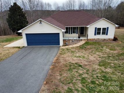 155 Rivercliff Drive