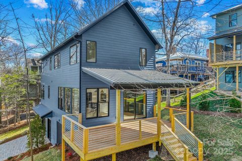 52 Euclid Boulevard