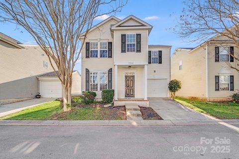 7712 Grapetree Court