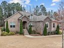 16205 Bastille Drive sold home in Charlotte, SC