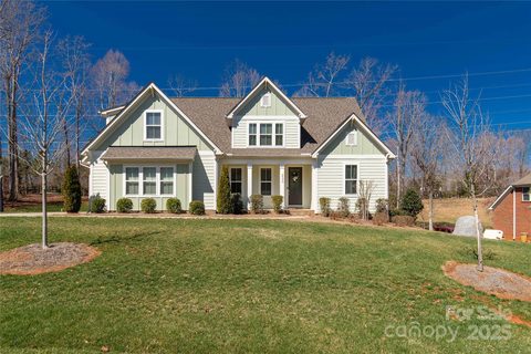233 Catawba Crest Lane sold home in Catawba Crest, Clover, SC