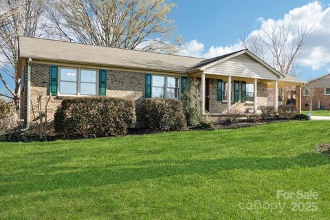 108 Colonial Drive sold home in White Plains, Kings Mountain, NC