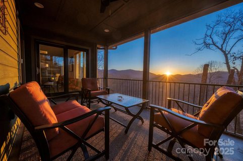 431 Chapel Road sold home in The Ridge at Black Mtn Estates, Black Mountain, NC
