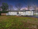 404 Plaza Drive sold home in Harrisburg, SC