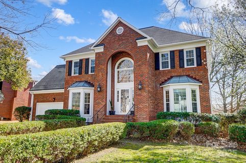 9239 Silver Pine Drive sold home in Touchstone, Charlotte, NC