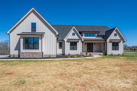 2321 Ivey Church Road sold home in Lawings Gate, Maiden, NC
