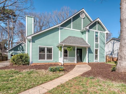 8112 Bush Mill Lane sold home in High Timbers, Charlotte, NC