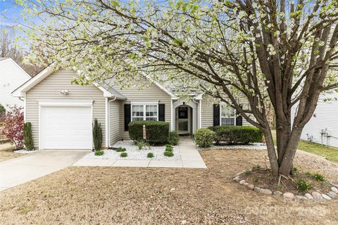 2316 Meadecroft Road sold home in Sadler Ridge, Charlotte, NC