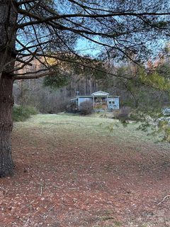 70 Rovingwood Drive sold home in Village Crossing, Waynesville, NC