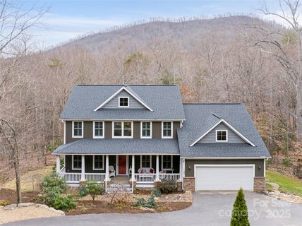 144 Woodburn Drive sold home in Woodburn Place, Swannanoa, NC
