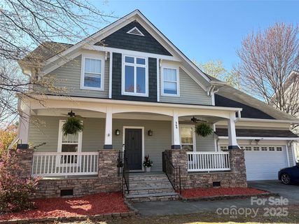 369 Shoreline Parkway