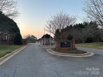 106 Dakota Drive