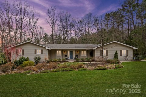 17 Sweetwater Oaks Drive sold home in Sweetwater Oaks, Fletcher, NC
