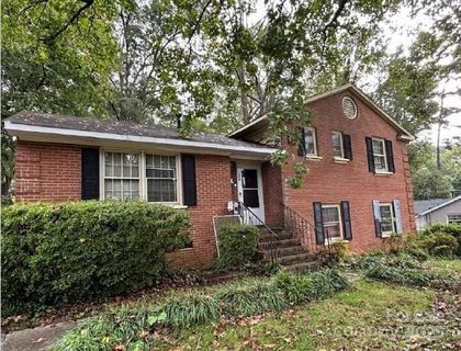 Previously sold for $276,000