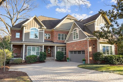 2305 Flintwood Lane