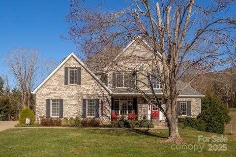 228 Forest Knoll Court sold home in Forest Knoll, Weaverville, NC