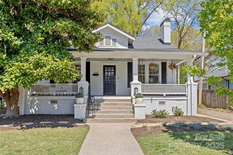 Previously sold for $951,609