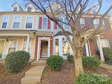 8813 Gerren Court sold townhome in Sullivans Trace, Charlotte, NC