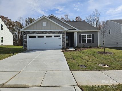 125 Jacobs Hill Place active home in Colonial Crossing, Troutman, NC