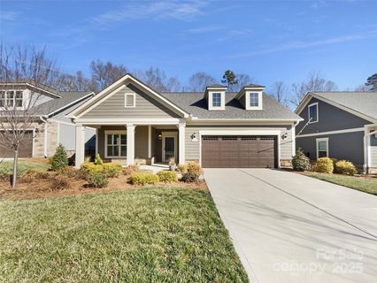 1063 Millview Lane sold home in The Courtyards on Lawyers Road, Matthews, NC