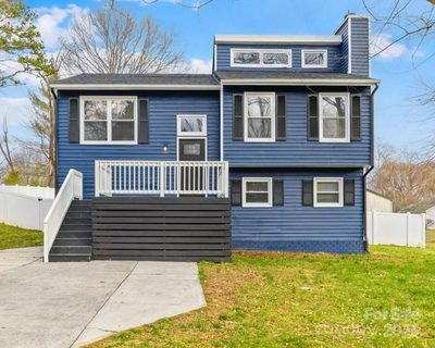 220 King George Lane sold home in Kings Grant, Gastonia, NC