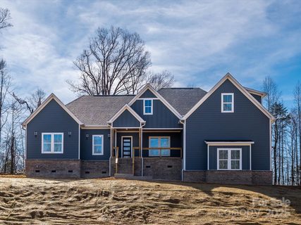 1022 Harrogate Drive sold home in Bennington Estates, Bessemer City, NC