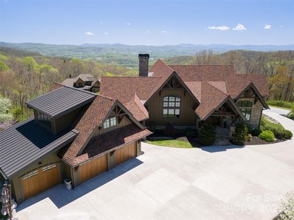 306 Dancing Bear Drive