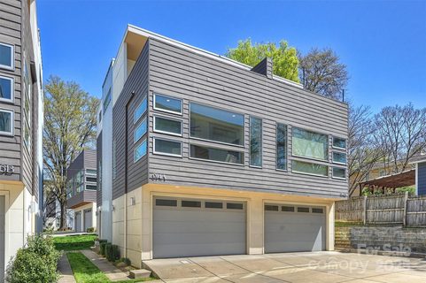 914 Greenleaf Avenue